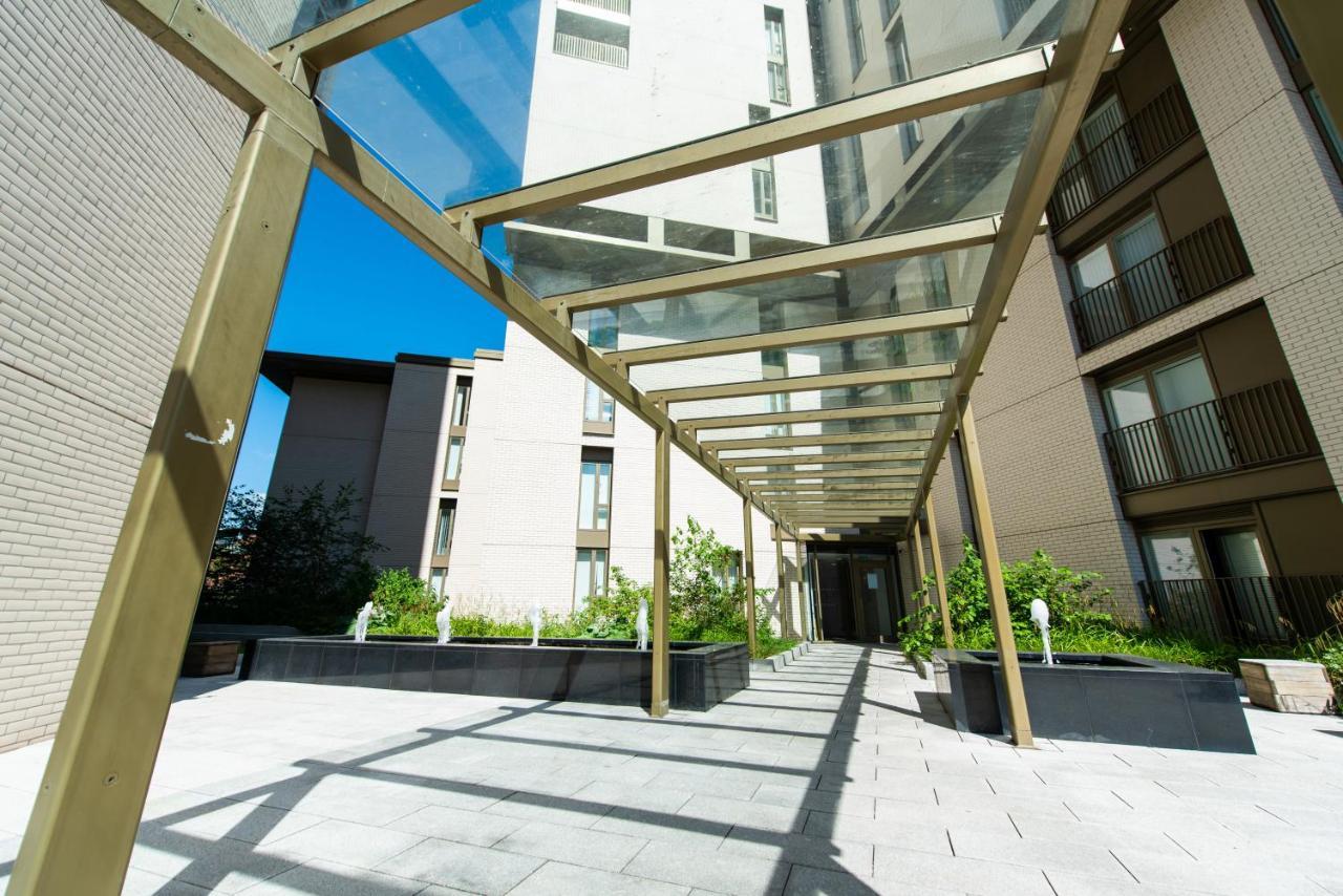 The Assembly Manchester Oasis Holding Extérieur photo